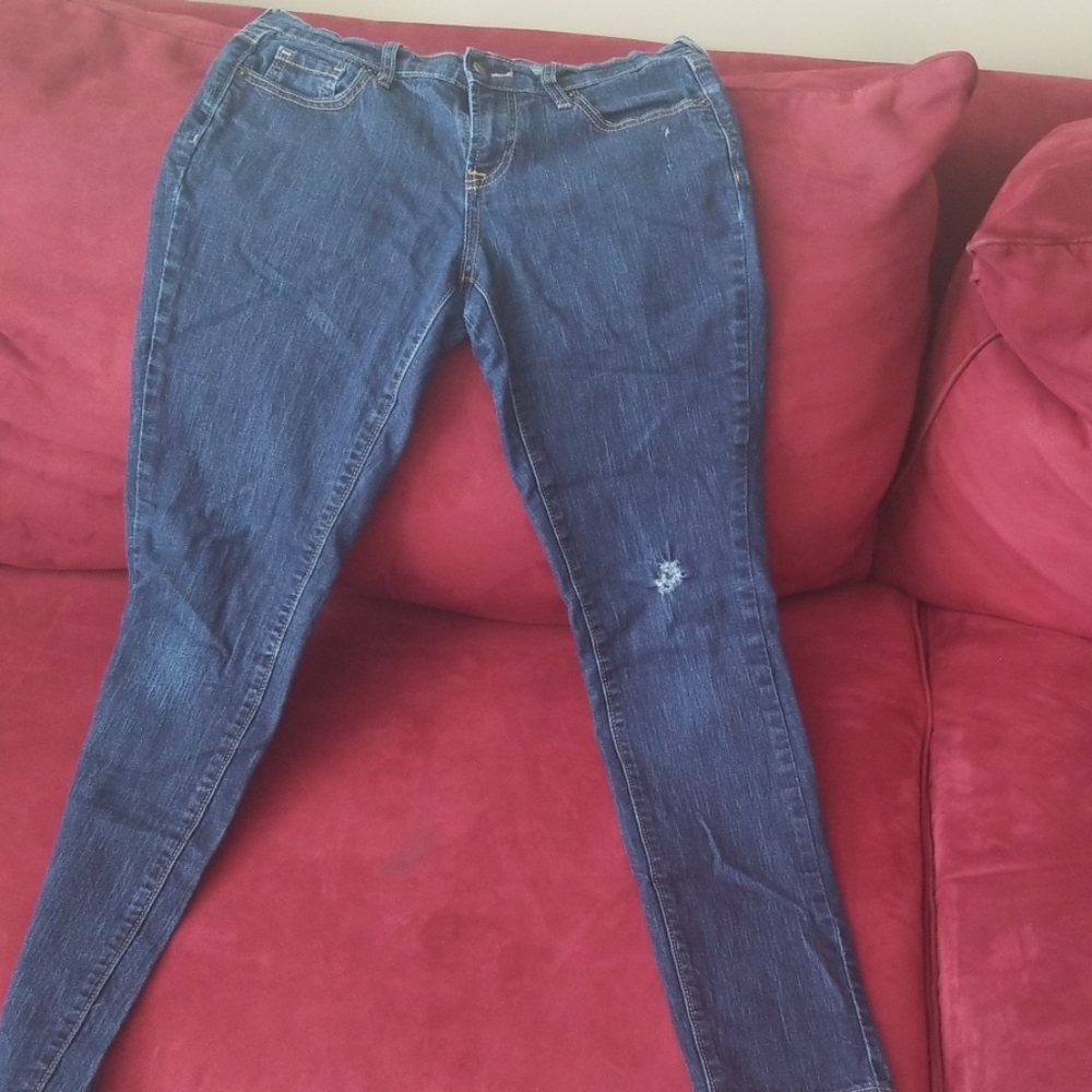 Jeans - Picture 2 of 3